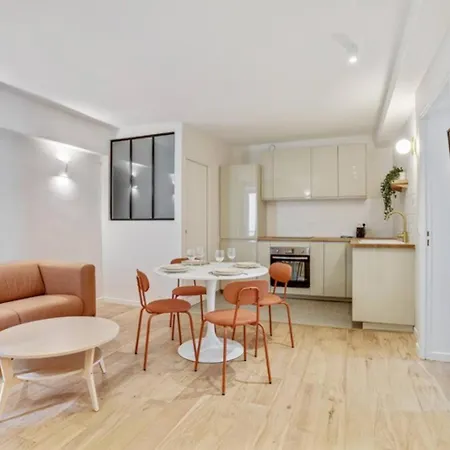 Apartment Superbe 3 Pieces 75010 Paris